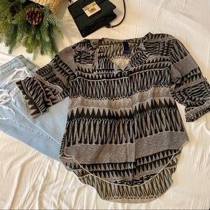 Francesca’s Black and White Geometric Blouse